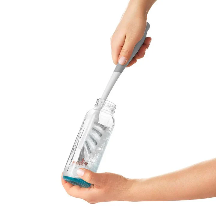 OXO TOT WATER BOTTLE & STRAW CUP CLEANING SET - Image 3